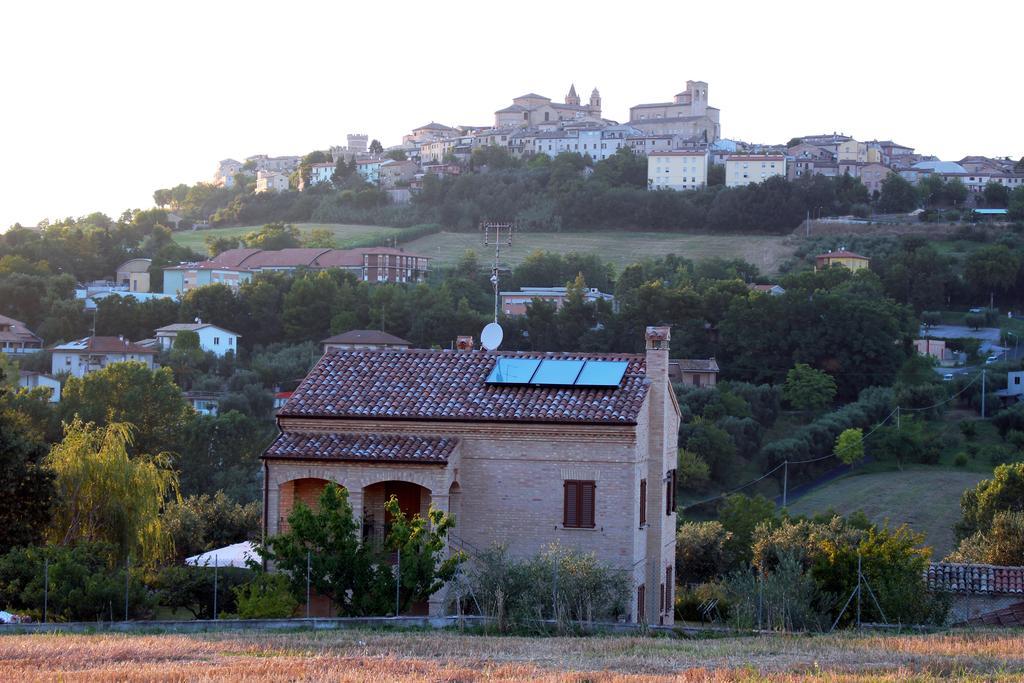 Bed And Breakfast Aratro & Rosmarino Civitanova Marche Exteriör bild